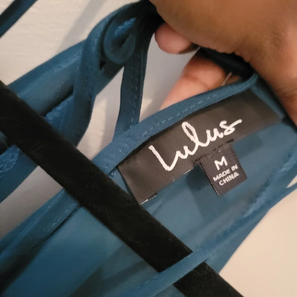 Lulu's Women's Teal Halter Maxi Fairy Whimsical Forest Bridesmaid Dress. Size M - Picture 8 of 9